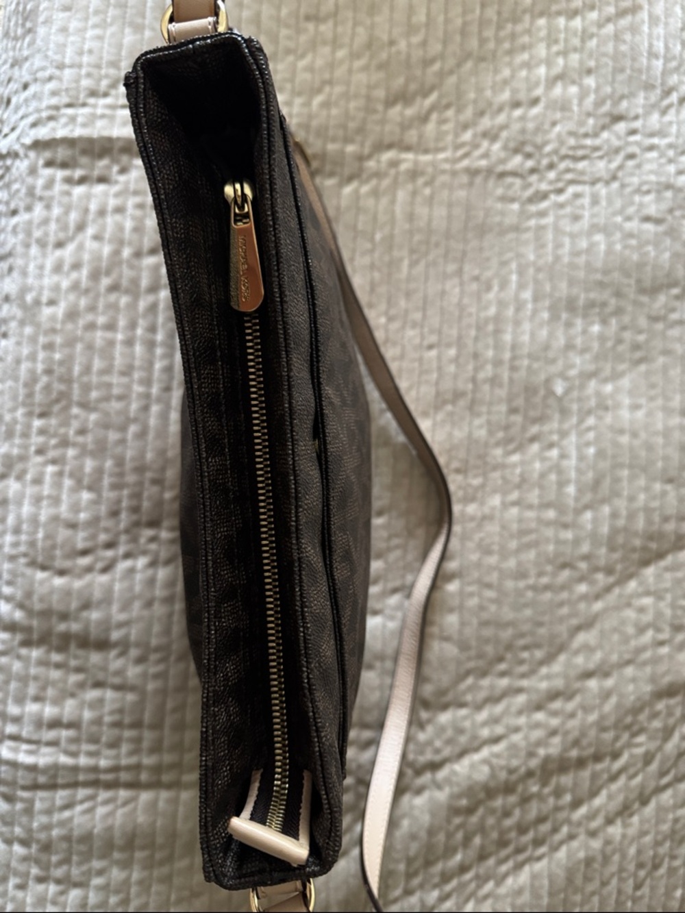 Michael Kors Jet Set Brown MK Signature Coated Canvas Crossbody Messenger Bag - Picture 6 of 11